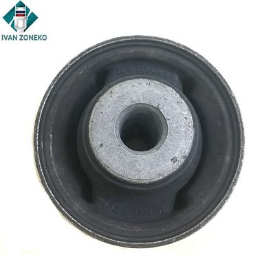 Tay lái điều khiển xe treo tiêu chuẩn Bushing 551601R000 cho Hyundai